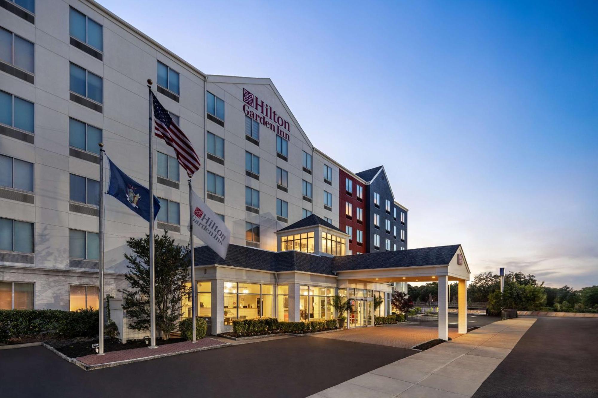 Hilton Garden Queens Jfk - Newly Renovated